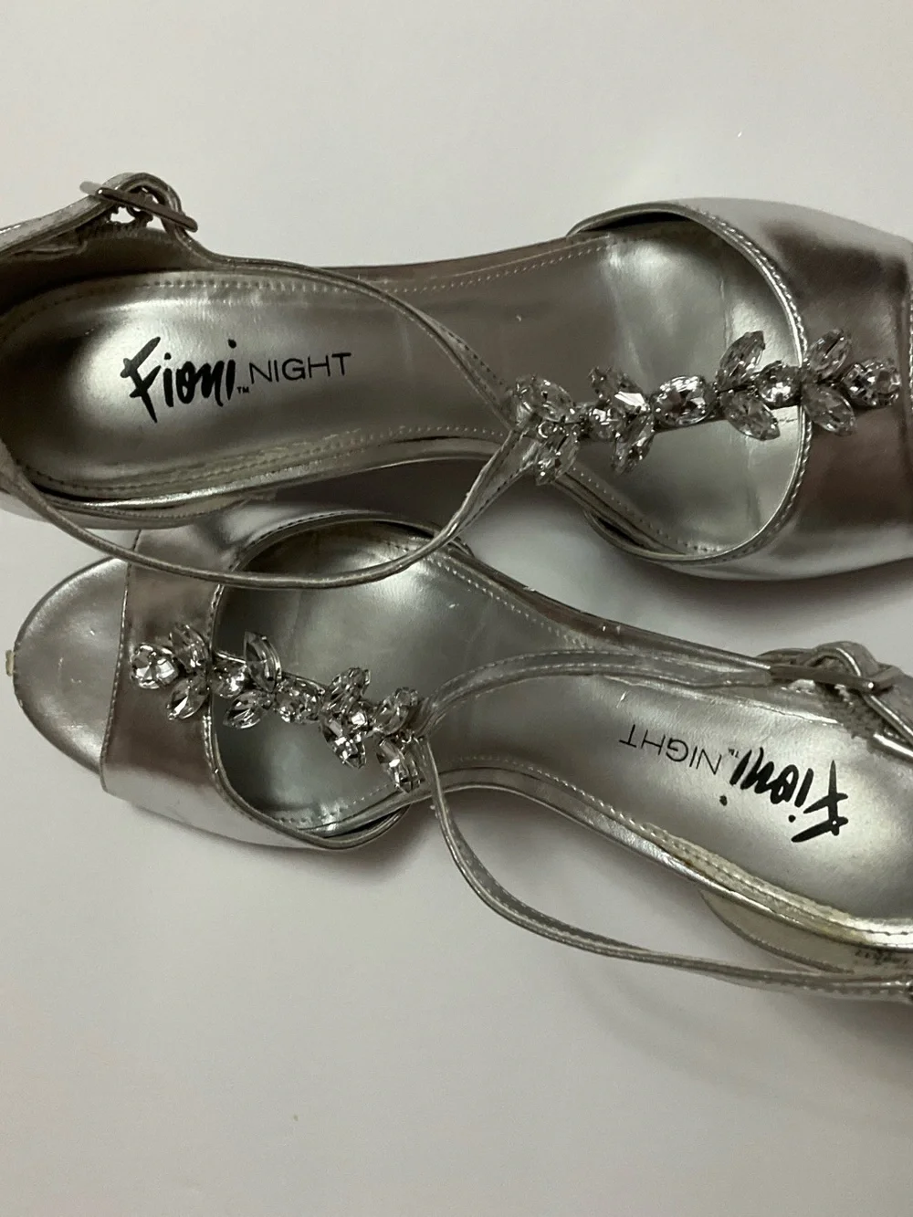 FIONI Night Silver Metallic Peep-Toe Slingback Heels with Crystal Accents